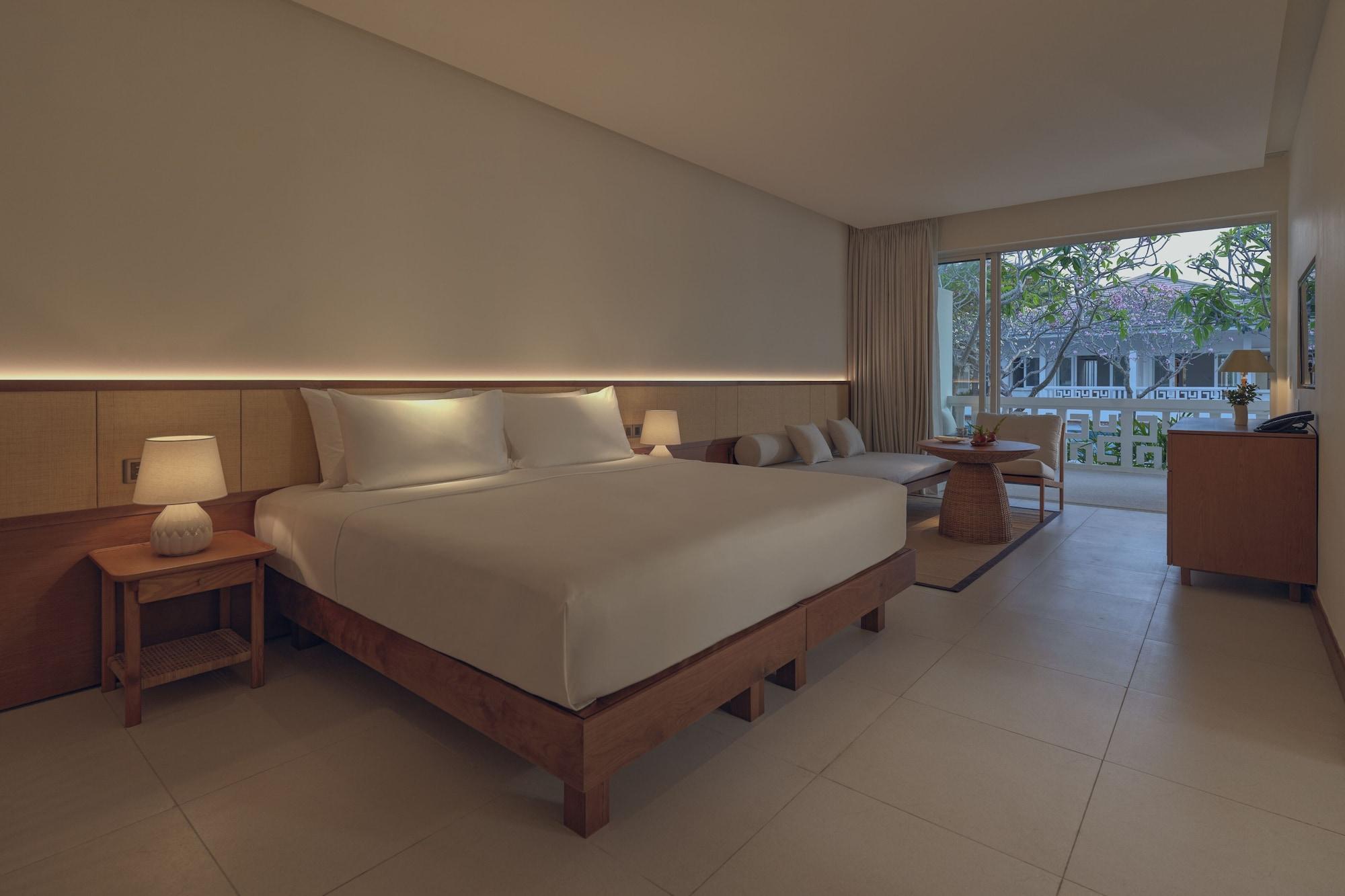 Azerai Ke Ga Bay Hotel Exterior photo